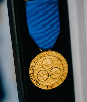 Past presidents medal