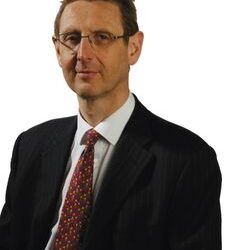 Dr Ian Hudson