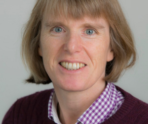 Dr Juliet Roberts