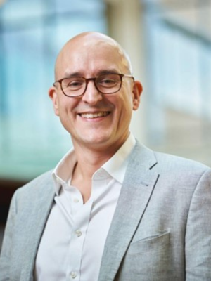 Dr Ashton Harper