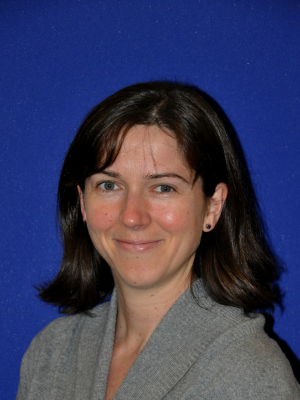 Dr Lisa Broad