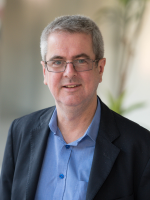 Alan Lenox-Smith